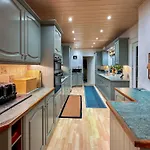 Wood Close Tatil Evi
