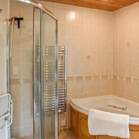 Wood Close Tatil Evi