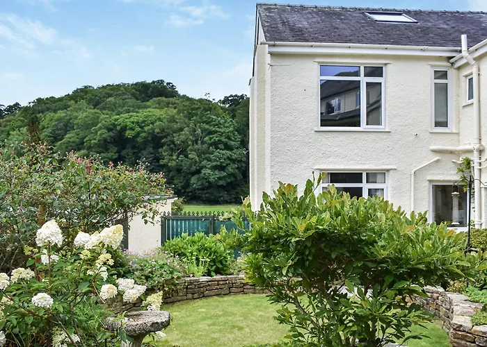 Wood Close * קזיק